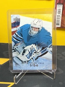1995-96 Upper Deck Be a Player #S23 Arturs Irbe Autógrafos Tiburones de San José - Imagen 1 de 2