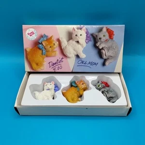 Vtg Comfy Kittens Cats Fridge Memo Magnets White Orange Gray Wearing Bows Set  - Picture 1 of 15