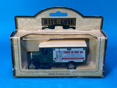 1990s Lledo Days Gone England Diecast Car Vehicle MIB Morris Van Three One Oil - Image 1 of 2