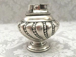 OBJET DU FUMEUR ANCIEN BRIQUET DE 1968 RONSON MADE IN WEST GERMANY PLAQUE ARGENT - Picture 1 of 8