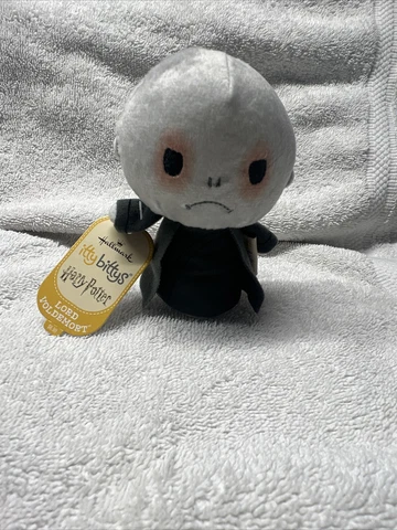 Hallmark Itty Bitty Bittys Lord Voldemort  Plush Mini Harry Potter New Cover