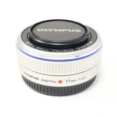 Lente de cámara Olympus M.Zuiko digital 17 mm F/2,8 de Japón [Exc+++] - Imagen 1 de 3