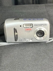 Olympus D-425 Camedia Digitalkamera - sauber und getestet - 4,0 MP - Bild 1 von 7