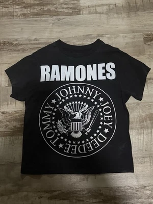 Camiseta Other Uk Ramones Negra Talla Pequeña Punk Rock Foto 1 de 2