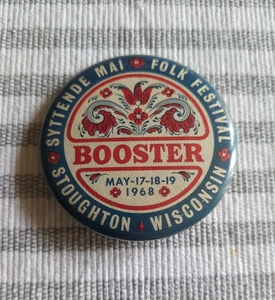 Pinback vintage de botón del festival folclórico Stoughton Wisconsin SYTTENDE MAI 1968 - Imagen 1 de 2
