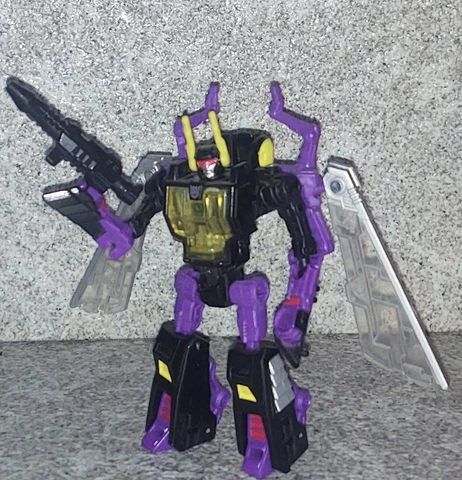 Transformers Legends KICKBACK LG-47 w Gun -Titans Return Takara missing master Cover