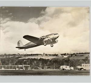 BOEING STRATOLINER Takes Off Runway AVIATION Airplanes 1940s Press Photo - Picture 1 of 2