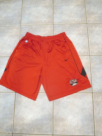 Nike UNLV Runnin Rebels Basketball Shorts Mens Large NCAA Cover