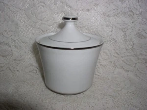 Wyndham Japan Fine China Prelude Sugar Serving Bowl - Picture 1 of 4