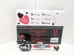 Dumbo World of Disney Love Serie Valentinstag Blindbox Mystery Schlüssel - Bild 1 von 8