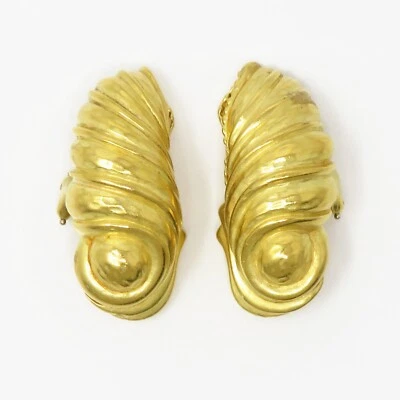 NYJEWEL Kieselstein-Cord 18k Yellow Gold Large Shell Clip On Earrings - Image 1 of 4
