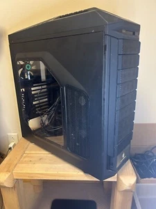 Amazing Cooler Master Storm Trooper Gaming PC Case - Afbeelding 1 van 7