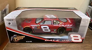 Winners Circle 2006 Nascar 1:18 Scale Metal Diecast Car #8 Dale Jr Autographed - Picture 1 of 7