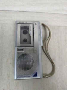 Sanyo M5480 Micro cassette Recorder/Player For Parts/Repair - Picture 1 of 6