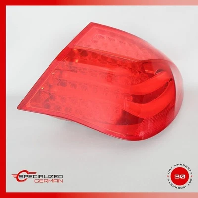 Luz trasera derecha BMW 740i 750i 2009-2012 OEM usada Foto 1 de 4