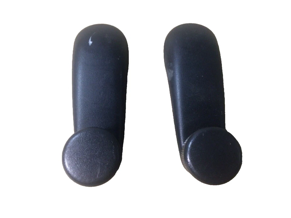 Chevrolet Silverado 1999-2006 par de manijas de manivela de ventana manual derecha derecha negra OEM Foto 1 de 4