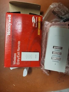 Honeywell RedLINK Wireless Entry/Exit Remote - Picture 1 of 1