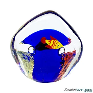 Vintage Italian Murano Art Glass Aquarium Fish Paperweight - Picture 1 of 8