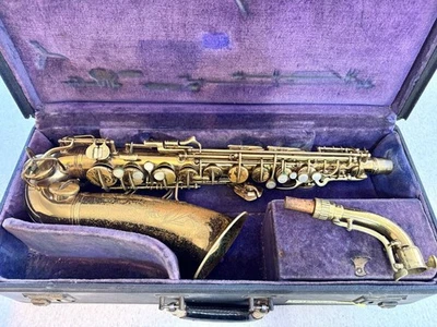 Альт-саксофон C.G.CONN 6 М Naked Lady - Изображение 1 из 4