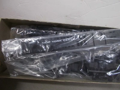 STEWART # 1110 ~ NEW YORK CENTRAL RS-3 POWERED LOCOMOTIVE KIT ~HO SCALE - Image 1 of 4