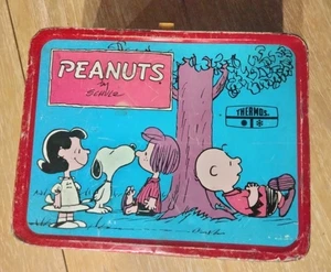 Fiambrera vintage 1973 Red Peanuts Lucy Psychiatrist - Sin termo - Usada - Imagen 1 de 17