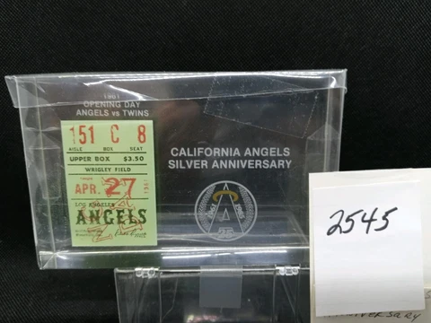 VINTAGE 1981 CALIFORNIA ANGELS 25th SILVER ANNIVERSARY WRIGLEY TICKET STUB 1961 Cover