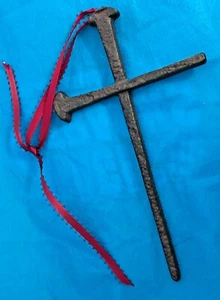 Black Iron Horseshoe Nail Metal 8” x 4 1/2”Cross Wall Hanging - Picture 1 of 3