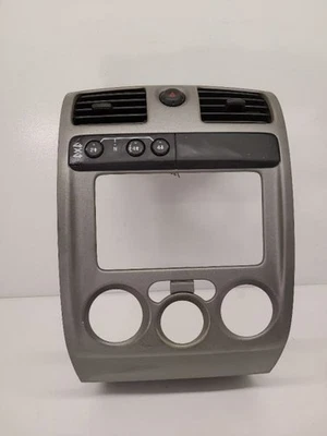 Chevrolet Colorado 2005 radio control de temperatura embellecedor bisel Foto 1 de 4