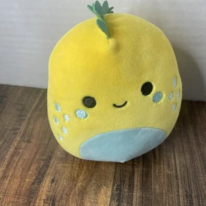 Squishmallow RARE 5 inch Fizzy the Speckled Yellow Iguana - Picture 1 of 3