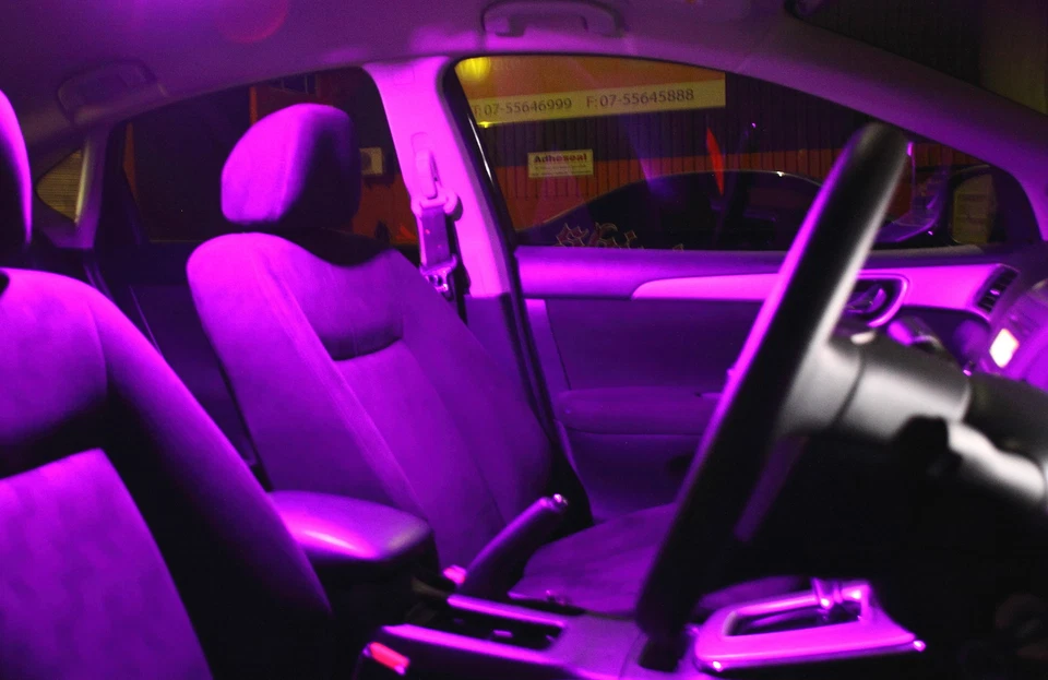 Chrysler PT Cruiser 2000-2010 Purple LED Interior Light Conversion Kit - Image 1 of 1