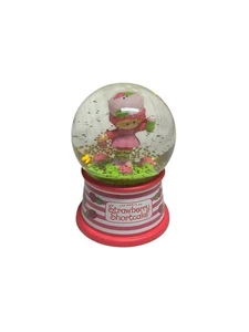 The World of Strawberry Shortcake Raspberry Tart Mini Snow Water Globe 4” - Picture 1 of 6