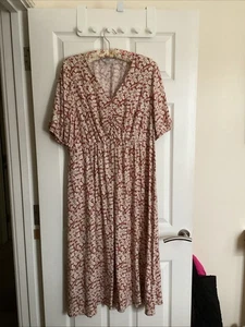 Marks and Spencer Size 18 Rust And Cream Size 18 Dress - Picture 1 of 5