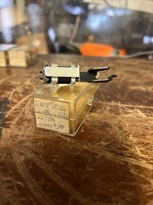 VINTAGE NEW OLD STOCK ZENITH STEREOPHONIC CARTRIDGE 142-126 RECORD PLAYER - Picture 1 of 4