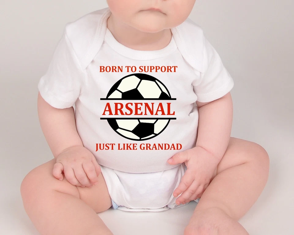 Chaleco Born to Support Football Team Just Like Grandad Baby Grow muchos equipos y talla Foto 1 de 1