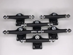 3 paia camion skateboard in plastica World Industries 4,75" (121 mm) nuovi decolli - Foto 1 di 5
