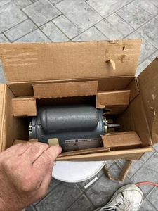 GE 5KC37NN23C Motore AC 1/2 HP 230 volt 1725 giri 56 telaio monofase - Foto 1 di 6