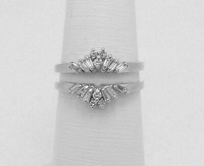 Круглое защитное кольцо с фианитом огранки багет 1 карат с покрытием из белого золота 14 карат - Изображение 1 из 4