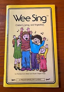 WEE SING CHILDREN'S SONGS AND FINGERPLAYS By Pamela Conn Beall & Susan Hagen - Picture 1 of 4