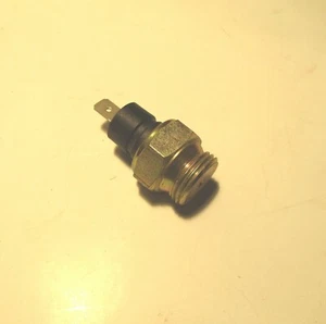 Interrupteur Ampoule Pression Huile Pour Renault Espace - R5 - R9 - R25 Volvo - Bild 1 von 1