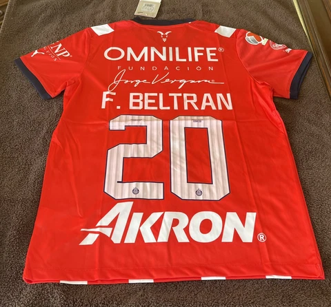 Puma Chivas De Guadalajara Home Soccer Fernando Beltran Jersey Size Medium Cover