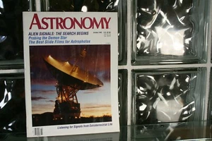 Astronomy Magazine - October 1992 - Alien Signals: The Search Begins - Imagen 1 de 1