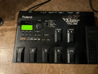 Roland VG-88 w/ V2 Firmware - READ DESCRIPTION - Image 1 of 4