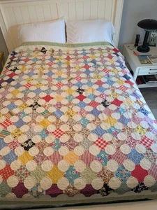 Vintage 50's Snowball Quilt. Needs Repair. Beautiful 70x81 Shabby Chic Boho - Imagen 1 de 18