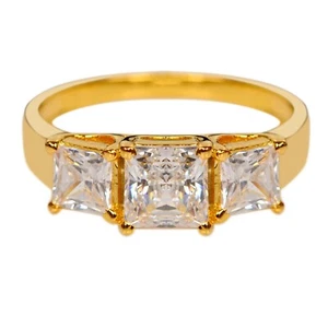 Anillo solitario con detalles corte princesa D/VVS1 1,90 quilates en oro amarillo macizo de 14 quilates - Imagen 1 de 8
