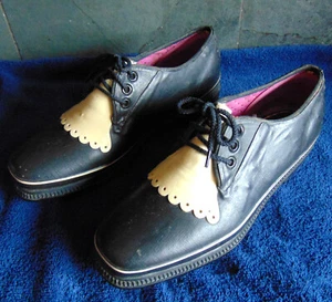 Vintage Unworn 1970's Tony Jacklin Black Golf Shoes Steel Spikes Made in England - Picture 1 of 7