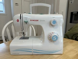 SINGER 3116 Simple Sewing Machine - Picture 1 of 5