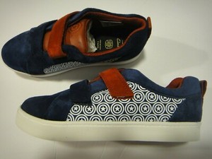 clarks kids shoes offer