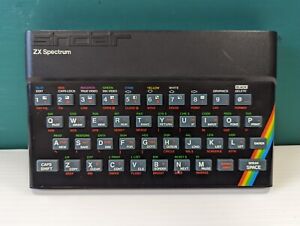 Vintage Retro Gaming - Sinclair ZX Spectrum 48K Personal Computer