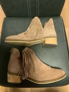 Beige Vero Moda Tasseled Suede Ankle Boots - Picture 1 of 3