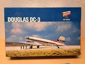 Walthers Cornerstone 933-1160 Douglas DC-3 HO Scale Aircraft Kit sehr selten - Bild 1 von 12